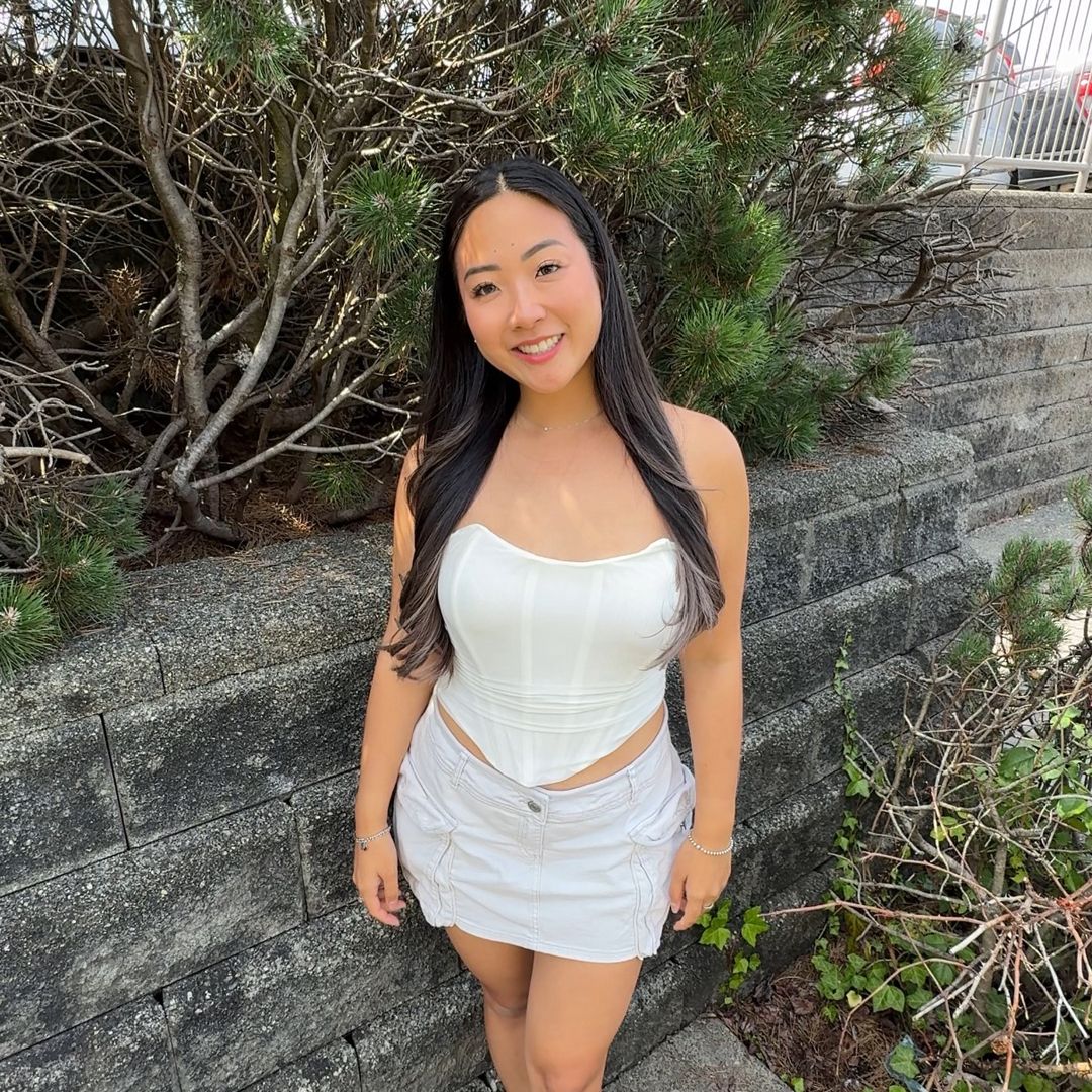 cindykwakiee Vancouver food creator - wings reviews